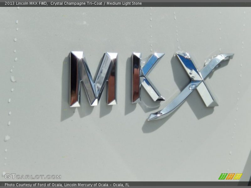 Crystal Champagne Tri-Coat / Medium Light Stone 2013 Lincoln MKX FWD