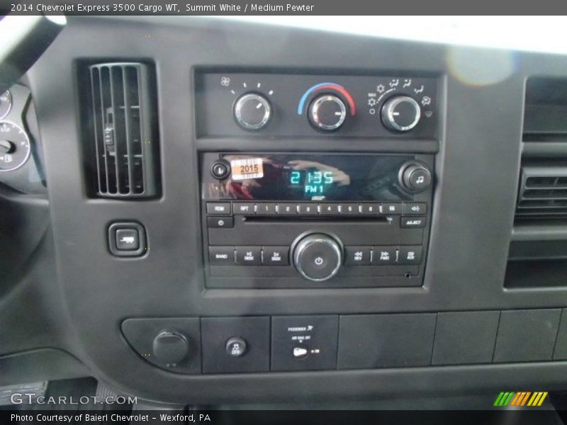Summit White / Medium Pewter 2014 Chevrolet Express 3500 Cargo WT