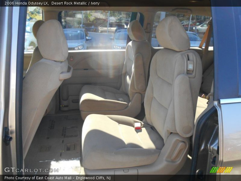 Desert Rock Metallic / Ivory 2006 Honda Odyssey LX