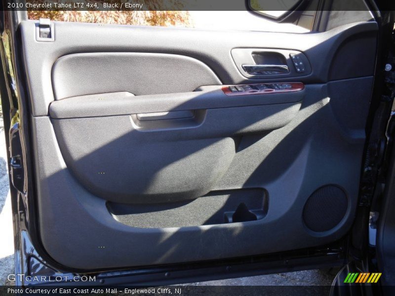 Black / Ebony 2010 Chevrolet Tahoe LTZ 4x4