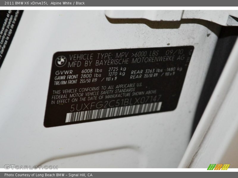 Alpine White / Black 2011 BMW X6 xDrive35i