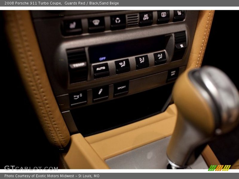 Controls of 2008 911 Turbo Coupe