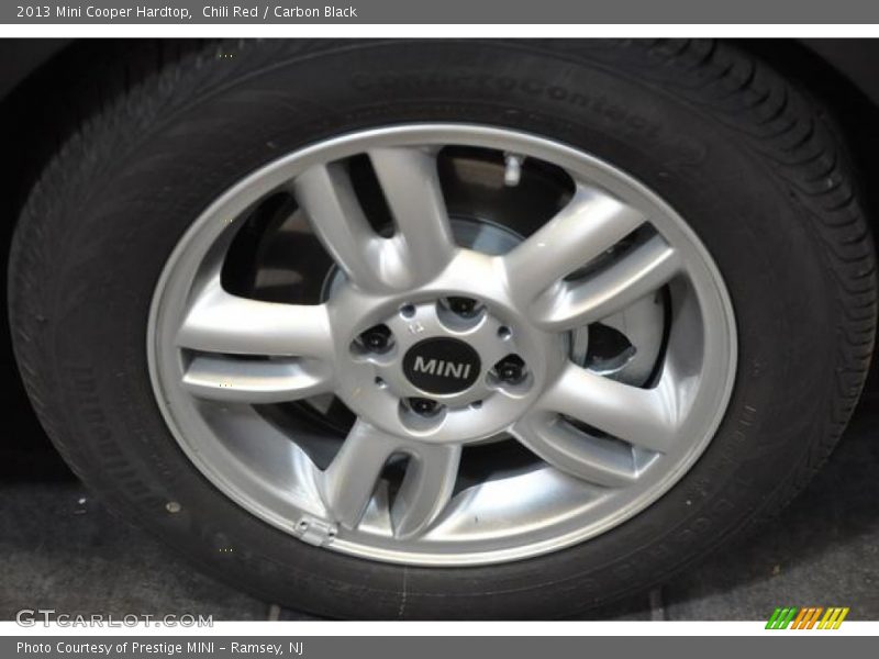 Chili Red / Carbon Black 2013 Mini Cooper Hardtop