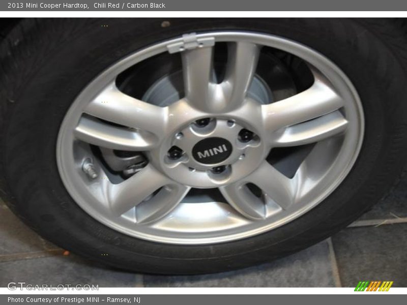 Chili Red / Carbon Black 2013 Mini Cooper Hardtop