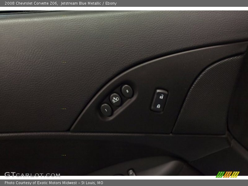 Controls of 2008 Corvette Z06