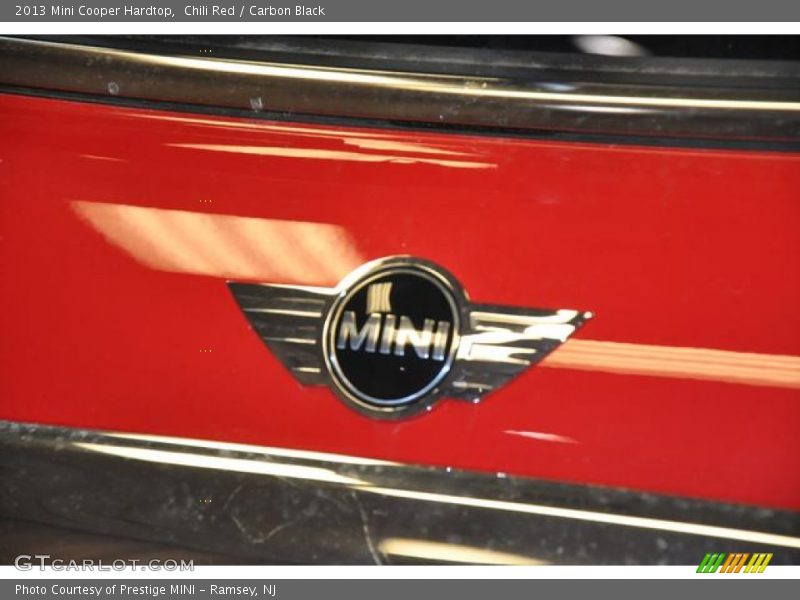 Chili Red / Carbon Black 2013 Mini Cooper Hardtop