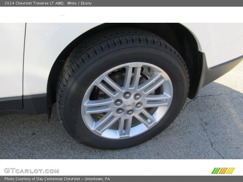 White / Ebony 2014 Chevrolet Traverse LT AWD