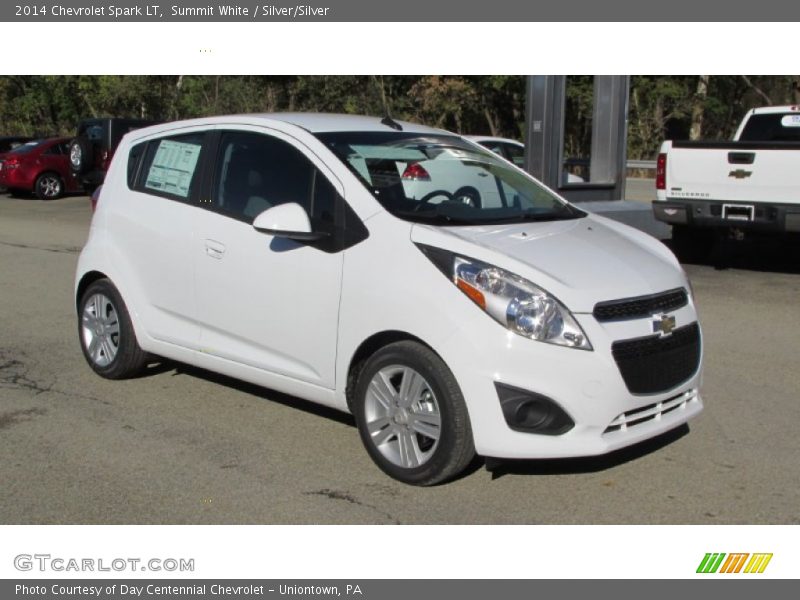 Front 3/4 View of 2014 Spark LT