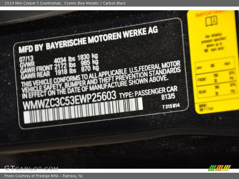 Cosmic Blue Metallic / Carbon Black 2014 Mini Cooper S Countryman