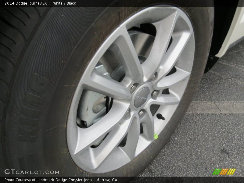 White / Black 2014 Dodge Journey SXT
