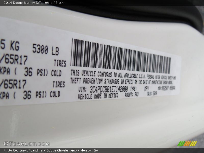White / Black 2014 Dodge Journey SXT