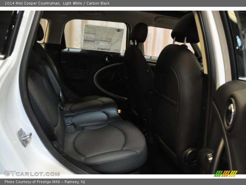 Light White / Carbon Black 2014 Mini Cooper Countryman