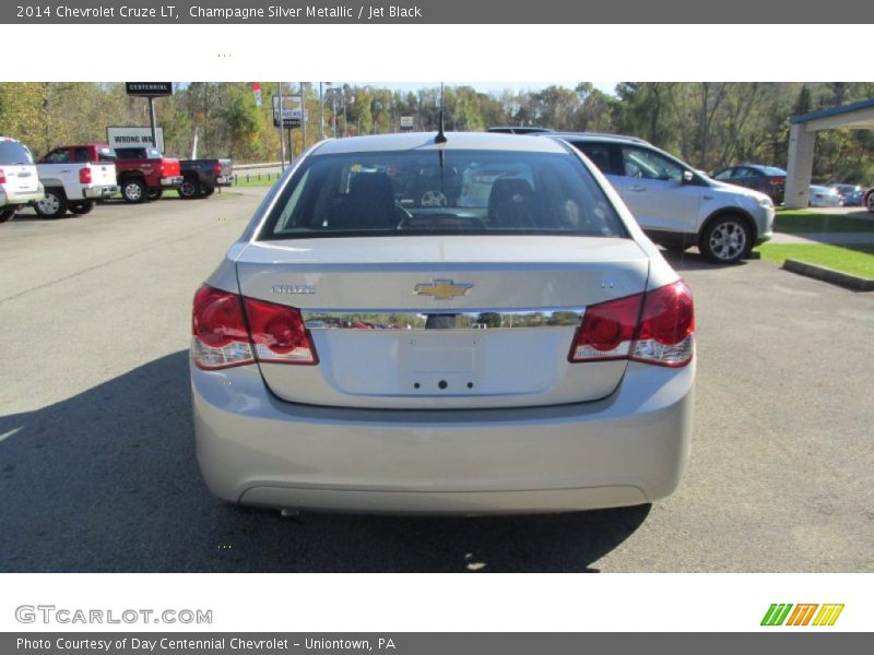 Champagne Silver Metallic / Jet Black 2014 Chevrolet Cruze LT