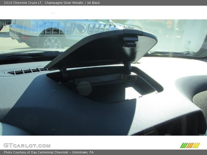 Champagne Silver Metallic / Jet Black 2014 Chevrolet Cruze LT