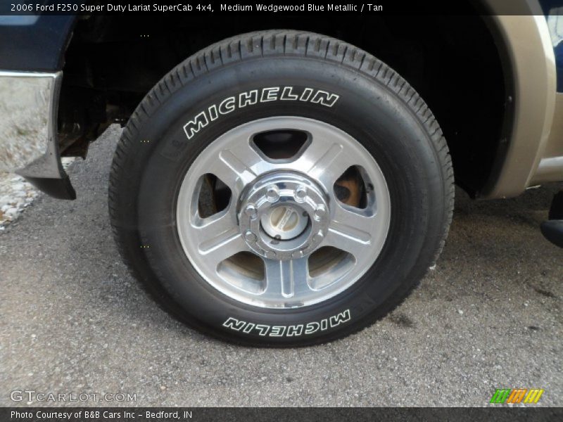 Medium Wedgewood Blue Metallic / Tan 2006 Ford F250 Super Duty Lariat SuperCab 4x4