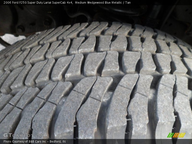 Medium Wedgewood Blue Metallic / Tan 2006 Ford F250 Super Duty Lariat SuperCab 4x4