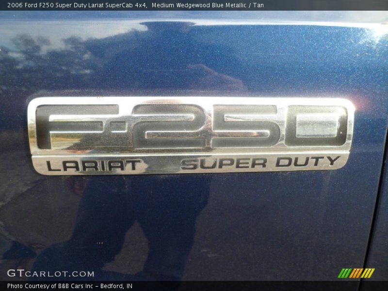 Medium Wedgewood Blue Metallic / Tan 2006 Ford F250 Super Duty Lariat SuperCab 4x4