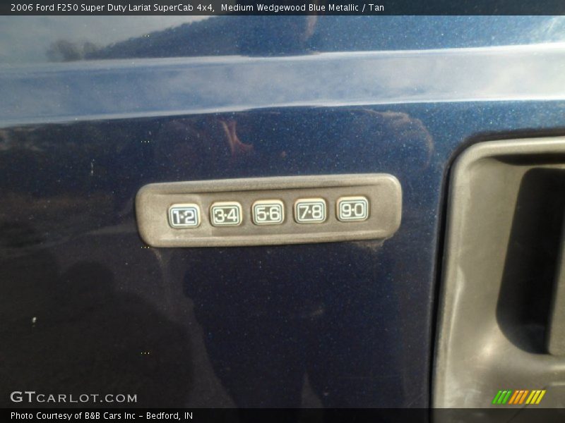 Medium Wedgewood Blue Metallic / Tan 2006 Ford F250 Super Duty Lariat SuperCab 4x4