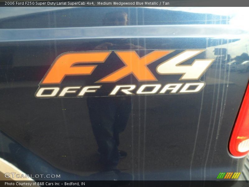 Medium Wedgewood Blue Metallic / Tan 2006 Ford F250 Super Duty Lariat SuperCab 4x4