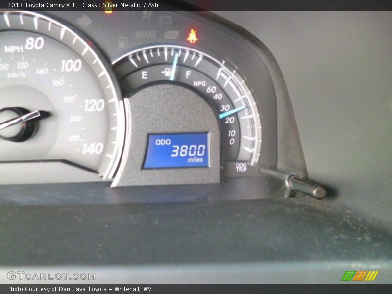 Classic Silver Metallic / Ash 2013 Toyota Camry XLE