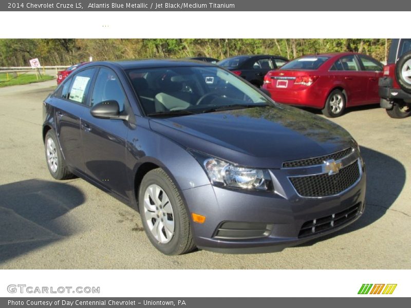 Front 3/4 View of 2014 Cruze LS