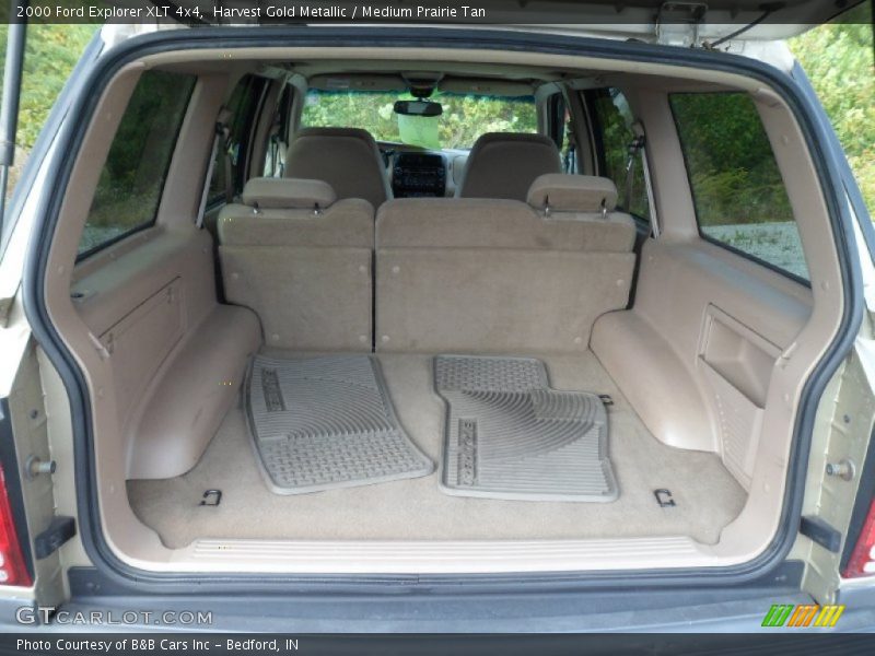 Harvest Gold Metallic / Medium Prairie Tan 2000 Ford Explorer XLT 4x4