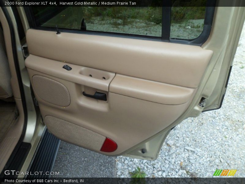 Harvest Gold Metallic / Medium Prairie Tan 2000 Ford Explorer XLT 4x4