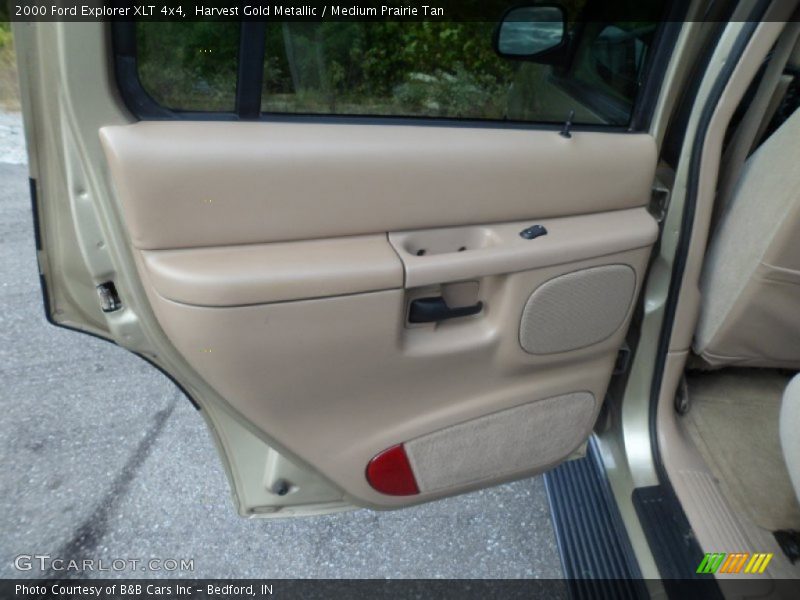Harvest Gold Metallic / Medium Prairie Tan 2000 Ford Explorer XLT 4x4