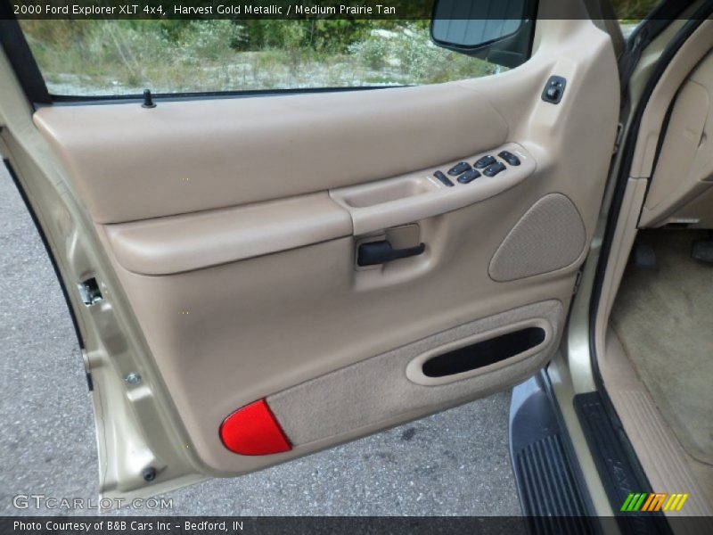 Harvest Gold Metallic / Medium Prairie Tan 2000 Ford Explorer XLT 4x4