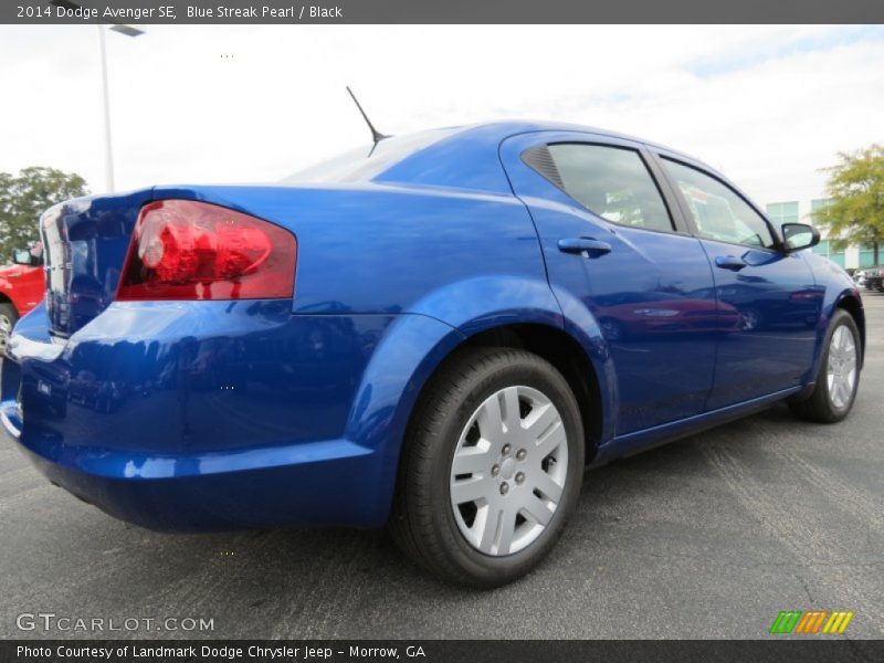 Blue Streak Pearl / Black 2014 Dodge Avenger SE