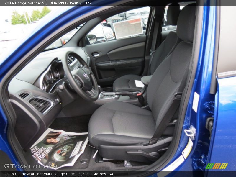 Blue Streak Pearl / Black 2014 Dodge Avenger SE