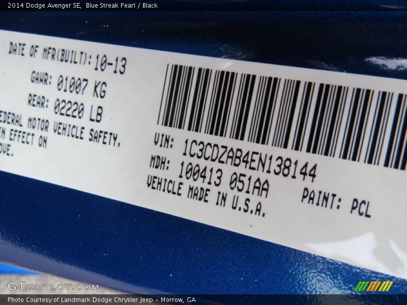 Blue Streak Pearl / Black 2014 Dodge Avenger SE