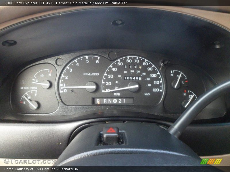 Harvest Gold Metallic / Medium Prairie Tan 2000 Ford Explorer XLT 4x4