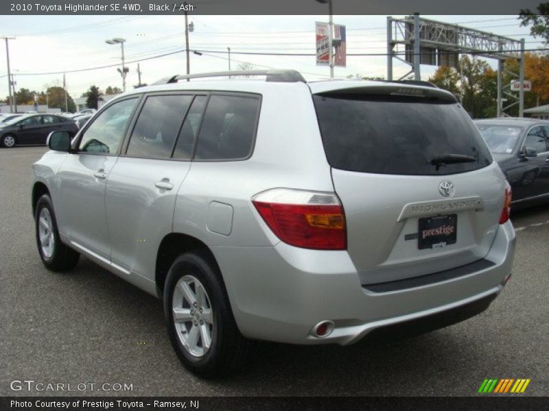 Black / Ash 2010 Toyota Highlander SE 4WD