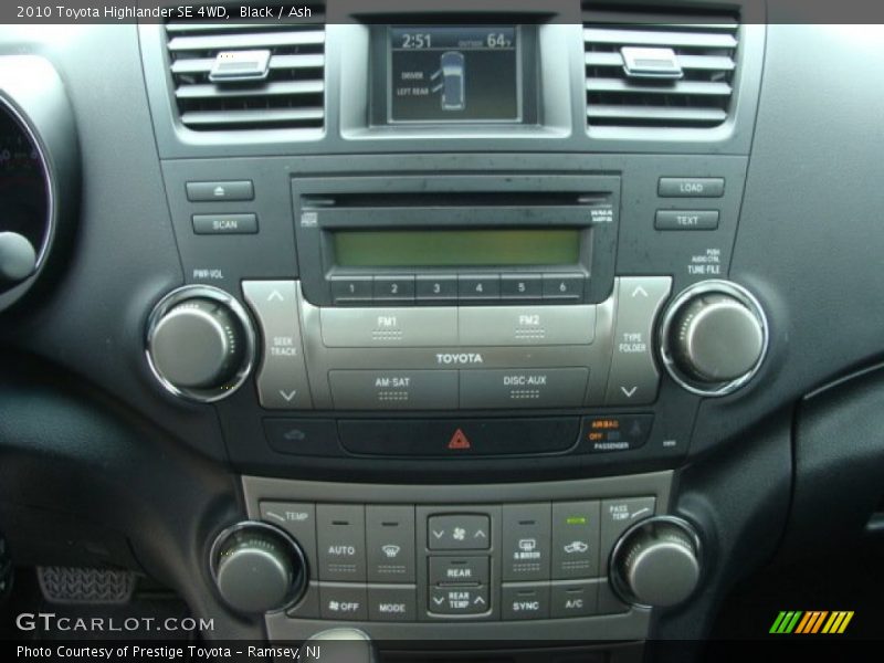 Black / Ash 2010 Toyota Highlander SE 4WD