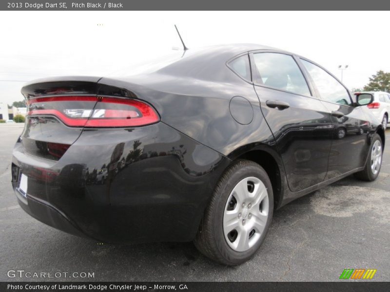 Pitch Black / Black 2013 Dodge Dart SE