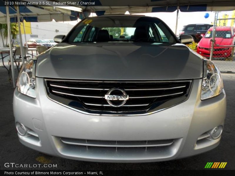 Radiant Silver / Charcoal 2010 Nissan Altima 2.5 SL