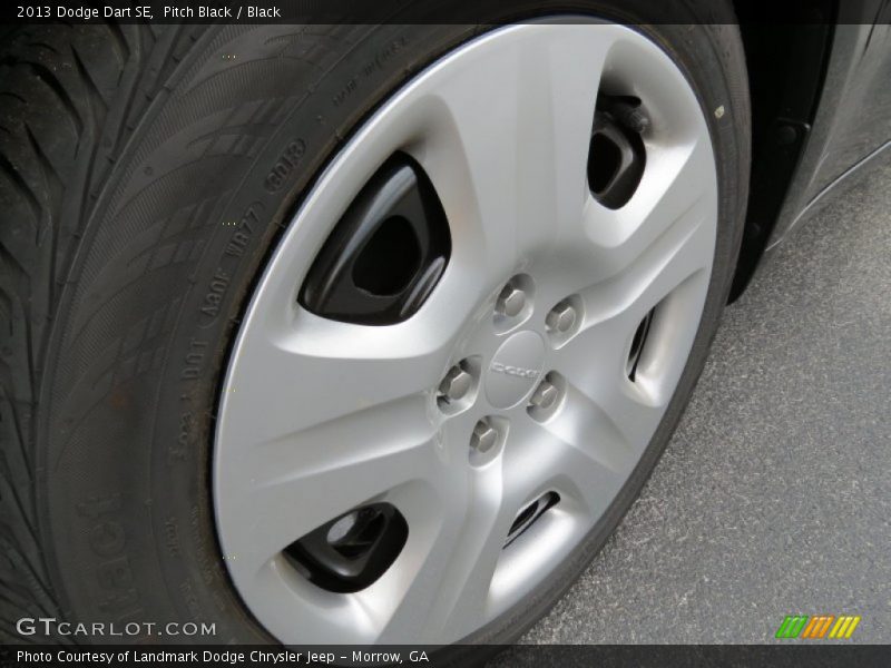 Pitch Black / Black 2013 Dodge Dart SE
