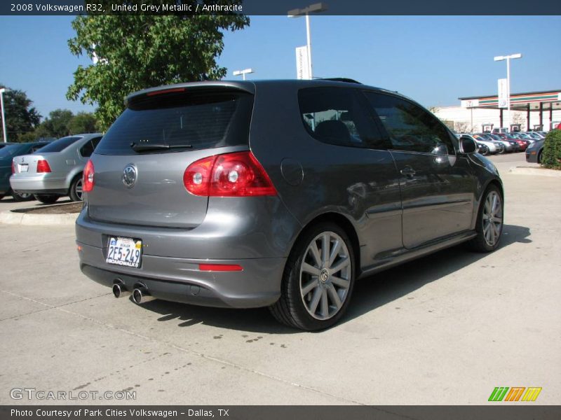 United Grey Metallic / Anthracite 2008 Volkswagen R32