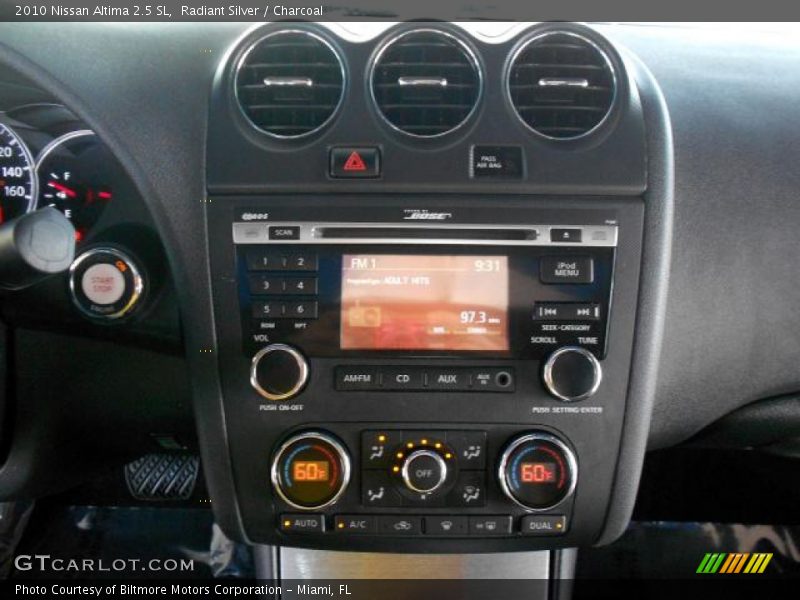 Radiant Silver / Charcoal 2010 Nissan Altima 2.5 SL