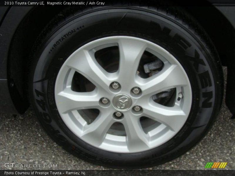 Magnetic Gray Metallic / Ash Gray 2010 Toyota Camry LE