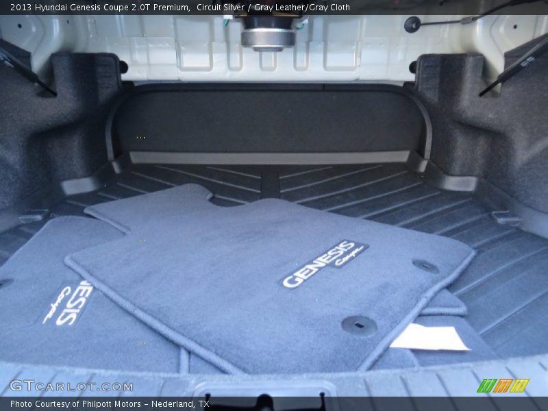 Circuit Silver / Gray Leather/Gray Cloth 2013 Hyundai Genesis Coupe 2.0T Premium