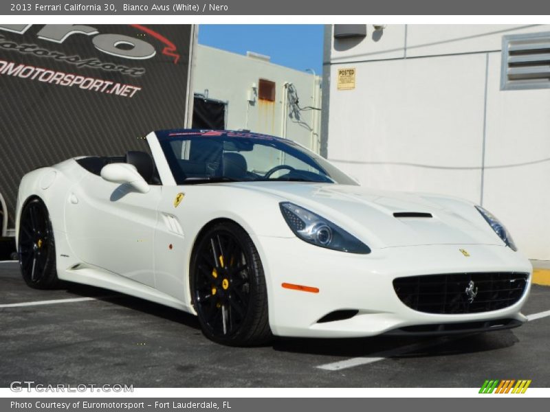 Bianco Avus (White) / Nero 2013 Ferrari California 30