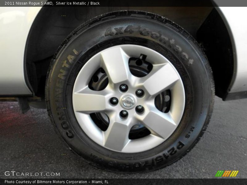Silver Ice Metallic / Black 2011 Nissan Rogue S AWD