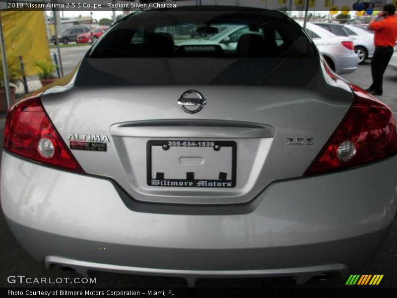 Radiant Silver / Charcoal 2010 Nissan Altima 2.5 S Coupe