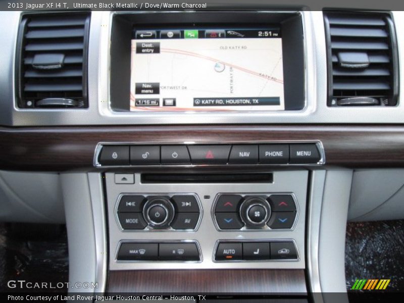 Ultimate Black Metallic / Dove/Warm Charcoal 2013 Jaguar XF I4 T