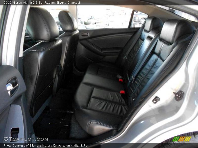Radiant Silver / Charcoal 2010 Nissan Altima 2.5 SL