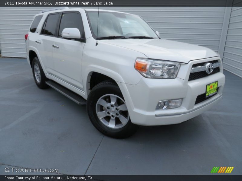 Blizzard White Pearl / Sand Beige 2011 Toyota 4Runner SR5