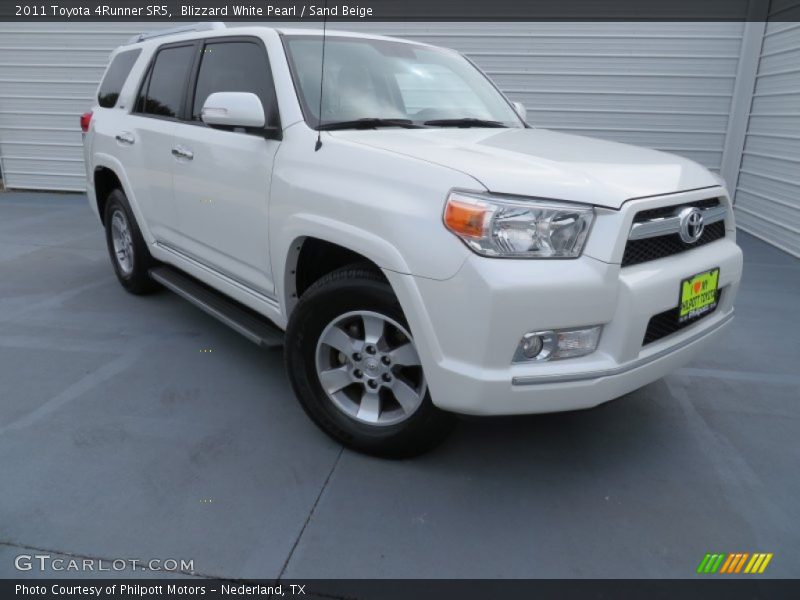 Blizzard White Pearl / Sand Beige 2011 Toyota 4Runner SR5