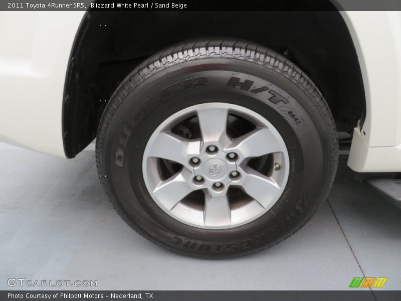 Blizzard White Pearl / Sand Beige 2011 Toyota 4Runner SR5